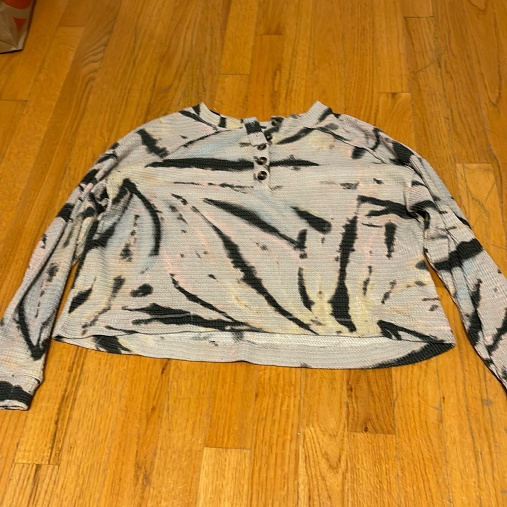 Women’s tie dye waffle top XS multicolored